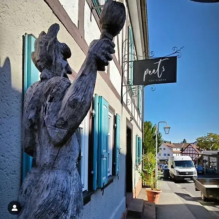 Am Burgenring - Kostenloser Parkplatz, Zentrum, Self Check-in, Kueche