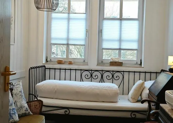 Am Burgenring - Kostenloser Parkplatz, Zentrum, Self Check-in, Kueche *